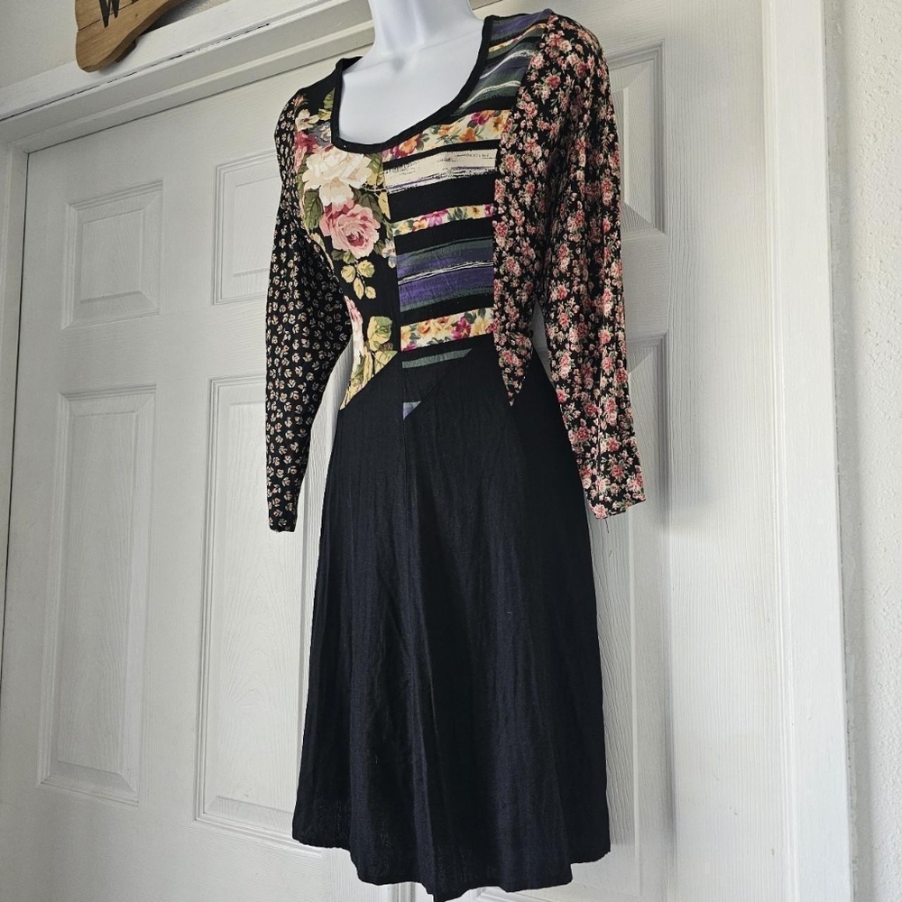 Vtg 90s whimsigoth floral knee length dressSize 8 - Picture 1 of 4